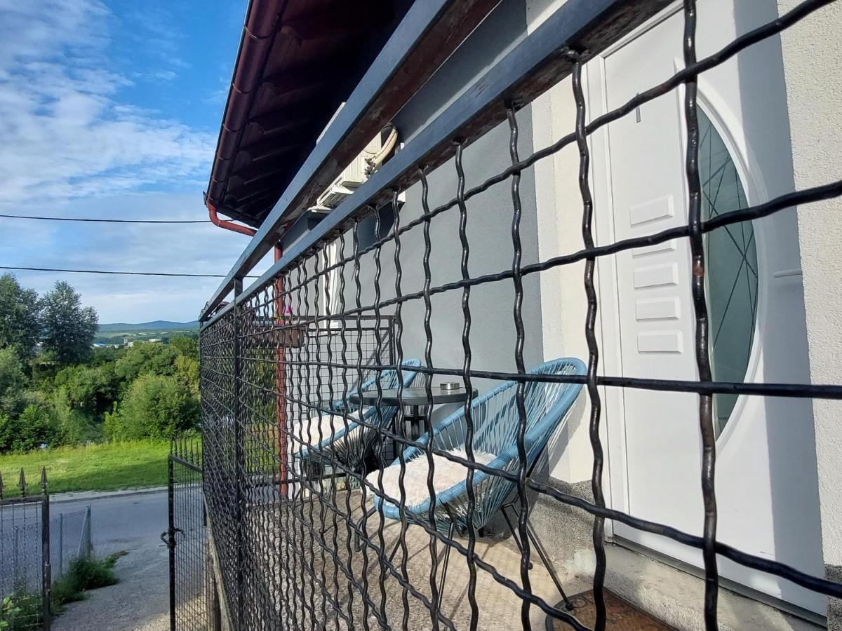 Apartments Window Біхач Екстер'єр фото