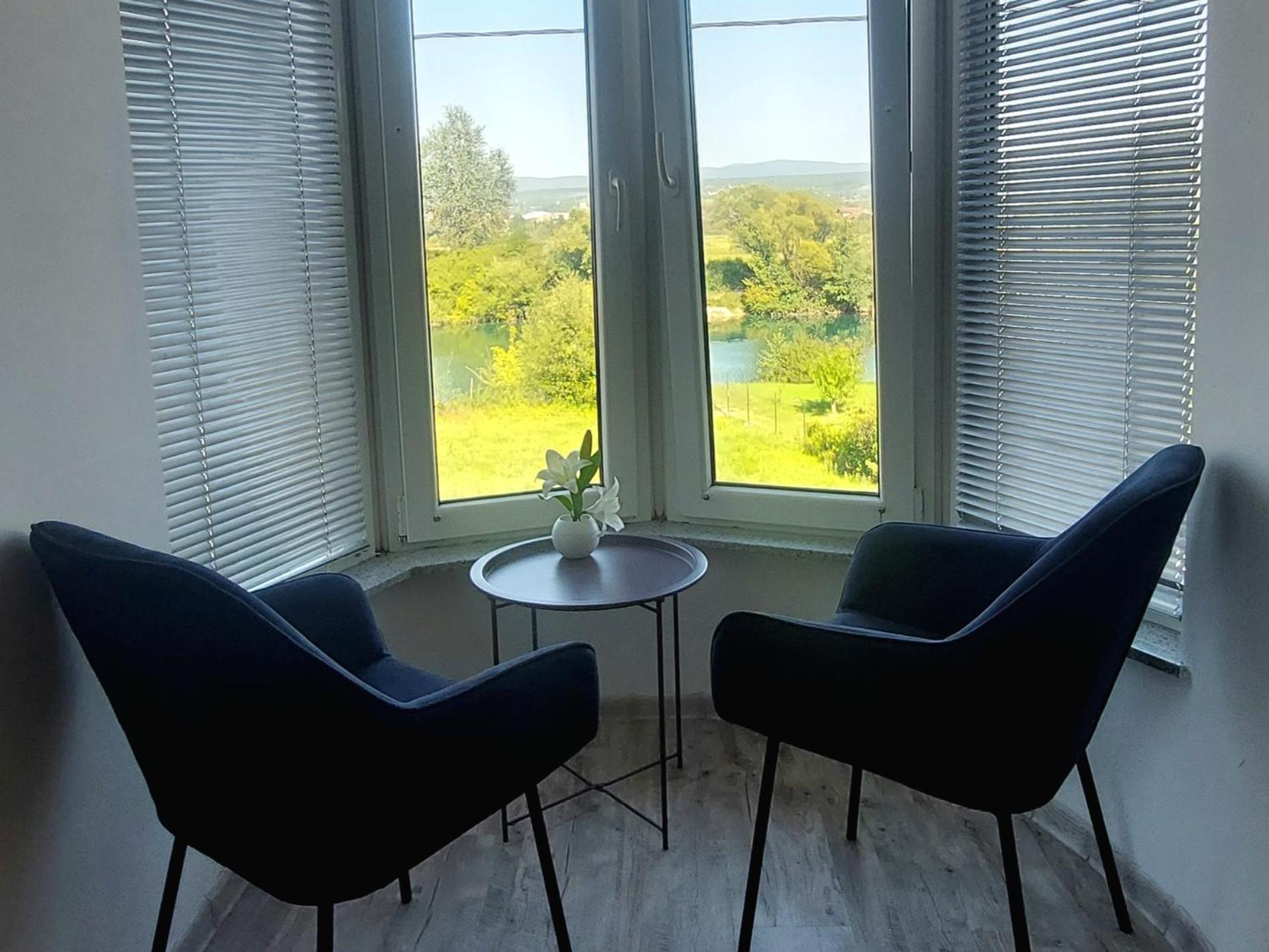 Apartments Window Біхач Екстер'єр фото